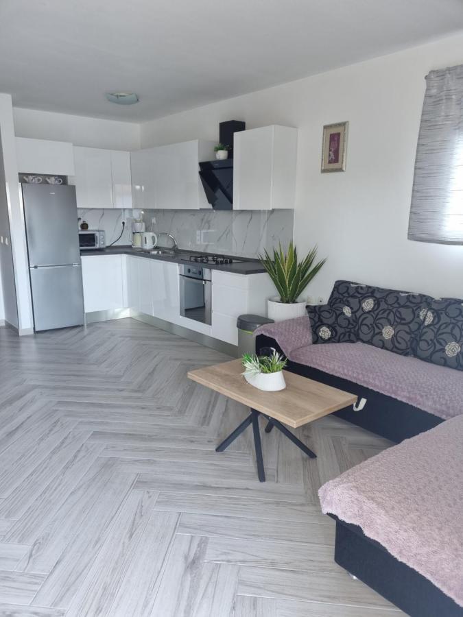 Apartments Ledic クラヴィツァ エクステリア 写真